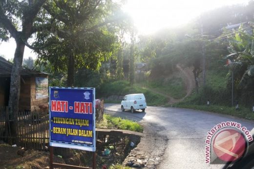 Jalan Lintas Tengah Sumatera Perlu Perhatian Kementerian PU