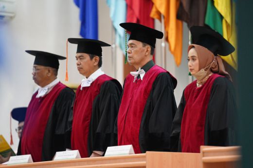 Rektor USU Harap Empat Guru Besar Tetap yang Dikukuhkan dapat Kembangkan Sociopreneur University