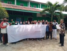 Puluhan Guru dan Staf MAS AW 68 Pematang Guntung Tetap Mogok Massal Mengajar, Ratusan Siswa Mulai Terancam