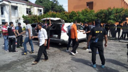 NEWS FLASH: Petugas BNN Tembak Mati Bandar Sabu di Jalan Medan-Binjai