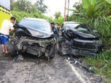 Mobil yang Ditumpangi Istri Pj Wali Kota Padangsidimpuan Terlibat Kecelakaan di Tapsel