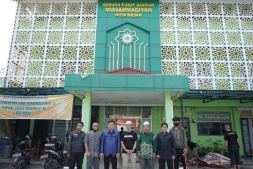 Keluarga dan Relawan Bobby Nasution Kurban Bersama PDM Kota Medan