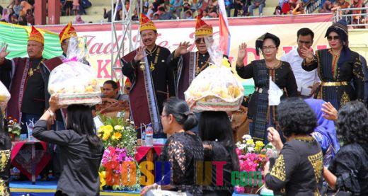 Tengku Erry Harapkan Pesta Budaya Njuah-Njuah Masuk Kalender Wisata Nasional