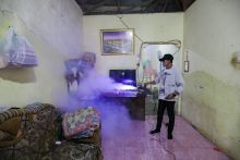 Antisipasi Penyebaran Nyamuk, Petebu Ganjar Ramai-ramai Fogging Rumah Warga
