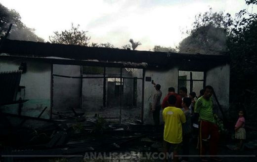 Ditinggal Pulang Kampung, Satu Unit Rumah di Medan Labuhan Terbakar