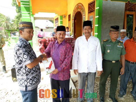 Bupati Palas Bantu Pembangunan Masjid Roudotul Jannah dan Miftahul Rohma
