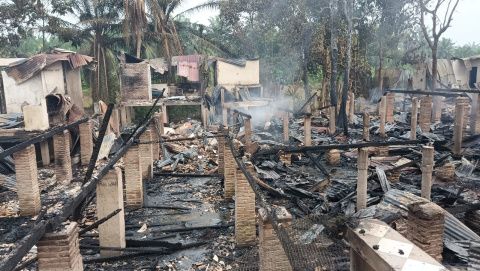 15 Rumah di Kota Tanjung Pura   Ludes Terbakar