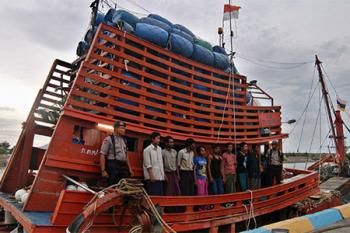 Curi 2 Ton Ikan di Perairan Indonesia, Kapal Asal Malaysia Ditangkap