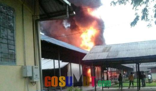 Rumah Asap PTPN 3 Sarang Ginting Terbakar
