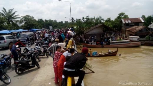 Mayat Pengedar Sabu Mengapung di Sungai Batang Serangan
