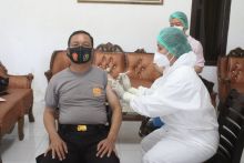 Suntik Vaksin Tahap II, AKBP Robin : Kondisi Tubuh Bugar dan Sehat
