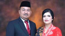 Anggota DPRD Samosir Renaldi Naibaho Bersama Istri Kembali Berbagi di Tanjung Bunga