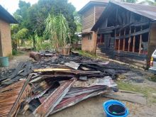 Korsleting Arus Pendek Listrik, Dua Unit Rumah di Palas Hangus Terbakar