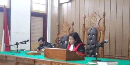 Hakim PN Tolak Prapid, Status Tersangka Albert Kang Sah