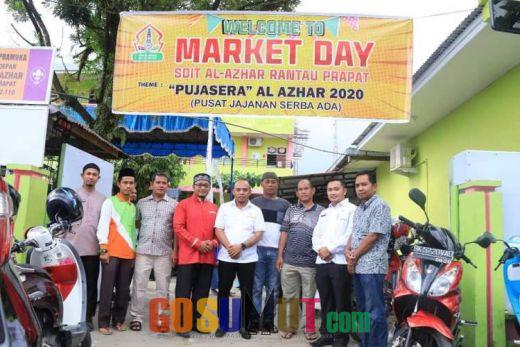 Bupati Labuhanbatu Harapkan Sekolah Lain Contoh Market Day Pujasera Al-Azhar Rantauprapat