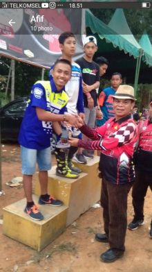Crosser Binaan Rizky Azy Ponsel dan Lantas Barumun  Sabet Juara 2 Kejuaraan Motorcros Tropi H Sarluman Siregar