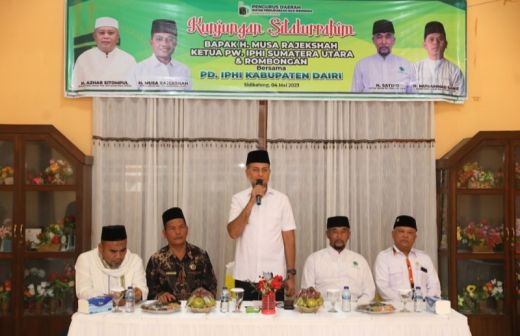 Silaturahmi dengan IPHI Dairi, Ijeck Ingatkan Bantu Pemerintah Sukseskan Penyelenggaraan Ibadah Haji