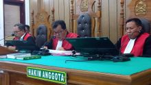 Hakim Vonis Bebas Tiga Terdakwa Dugaan Korupsi Ganti Rugi Lahan Pengembangan Transportasi Danau Toba