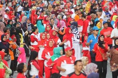 Ribuan Masyarakat Ikuti CFD & Pesta Rakyat Dukung Asian Games 2018