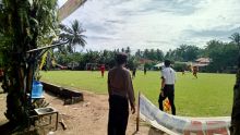 Polsek Kuala Kirim Personil Pengamanan Pertandingan Sepak Bola Kecamatan Serapit