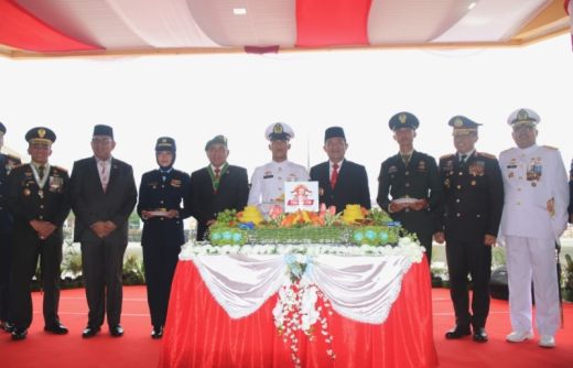 HUT ke-78, Pj Gubernur Sumut Optimis TNI Semakin Profesional, Modern dan Tangguh