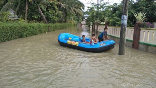 Diguyur Hujan Deras, 2 Kecamatan di Labura Terendam Air