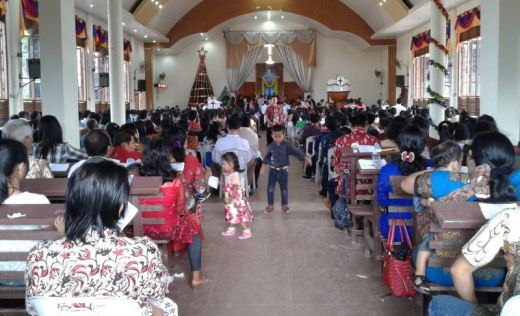 Natal Oikumene Palas di Pusatkan di Gereja HKBP Hutaraja Lama
