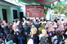 Komitmen Bantu Warga, Relawan Ustaz Sahabat Ganjar Berikan Speaker dan Sembako di Deli Serdang
