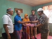 Polres Sergai Nyambangi Kediaman Orang Tua Sinhan dan Berikan Santunan Tali Asih