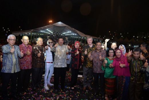 Radja Band Hibur Masyarakat Sumut di Pesta Rakyat