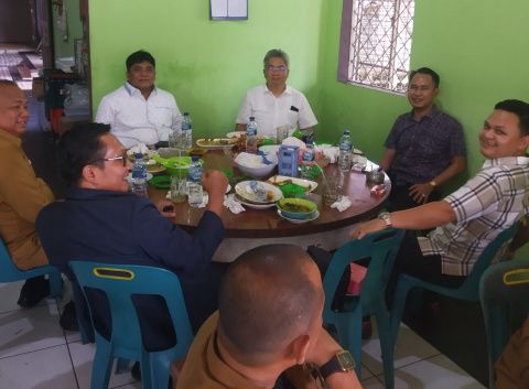 Anggota DPRD Sumut Tinjau Proyek Peningkatan Jalan Lintas Provinsi di Binjai - Langkat