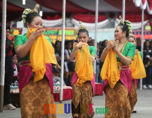 Dinas Pariwisata Simalungun Gelar Festival Budaya ‘Multi Etnis’ di Pantai Bebas Parapat