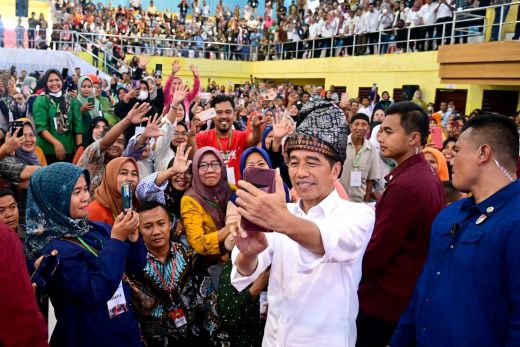 Di Hadapan Warga Tebing Tinggi, Presiden Jokowi Pastikan Progam JKN Berjalan Optimal