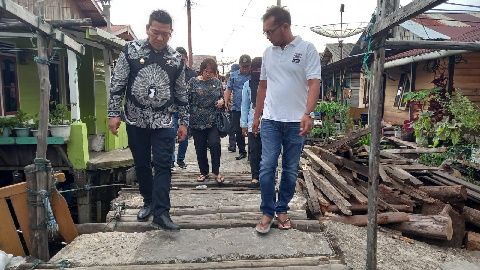 Wakil Wali Kota Sibolga Tinjau Rencana Pembangunan Jalan Setapak di Sibolga Utara