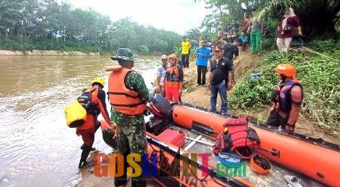 Bocah Enam Tahun Tenggelam di Sungai Batang Pane Paluta, Basarnas Tabagsel Terjunkan Tim Pencarian