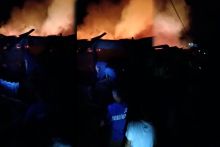 Kobaran Api Merahkan Pajak Tradisional di Labusel