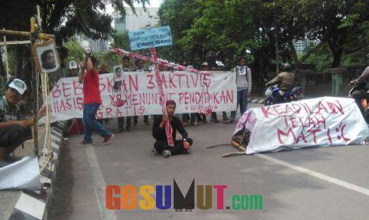Kobar-Germasu Tuntut Bebaskan Tiga Aktivis Mahasiswa