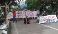 Kobar-Germasu Tuntut Bebaskan Tiga Aktivis Mahasiswa