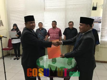 Parman Nasution Dilantik Menjadi Anggota KPU Kabupaten Palas