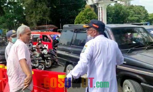 Akses Masuk ke Inti Kota Dilarang, Kemacetan Panjang terjadi di Jalan Sudirman Kota Siantar