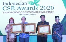 PT Toba Pulp Lestari Raih 3 Platinum Awards Ajang Indonesian CSR Award 2020
