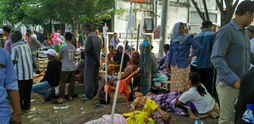 TNI AL Kerahkan Kapal Perang dari Belawan Kirim Bantuan untuk Korban Gempa Pidie