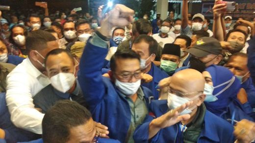Jokowi Mania : Moeldoko Layak Dicopot!