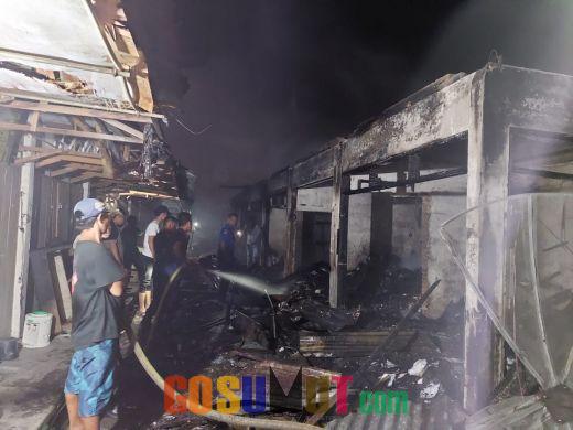 Musibah di Labusel, 296 Kios di Pajak Inpres Kotapinang Musnah Terbakar