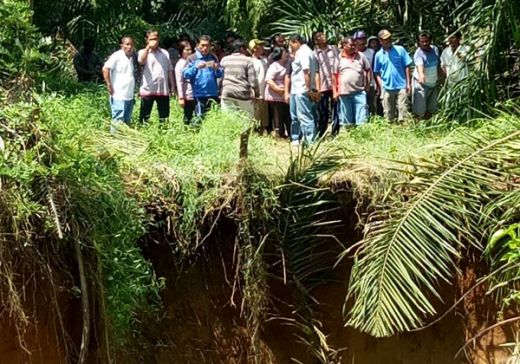 BPPD Simalungun Tinjau Lokasi Tanah Longsor di Raja Maligas