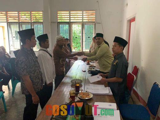 Guru MDTA dan Najir Masjid di Kecamatan Sosopan Terima Program Zakat Baznas
