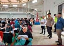 Kapolres Palas Pantau Tes Ujian Tulis Calon Anggota PPS di Gor Bercahaya Sibuhuan 