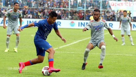 Kalahkan Arema FC, Robert Alberts Puji Penampilan Pemain Persib