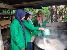 Menu Bubur Kanji Makanan Favorit Buka Puasa di Aceh