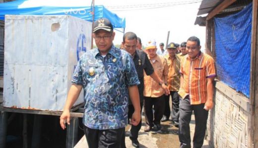 Plt Walikota Medan: Kalau Babi Mati Dikubur, Jangan Dicampakkan!